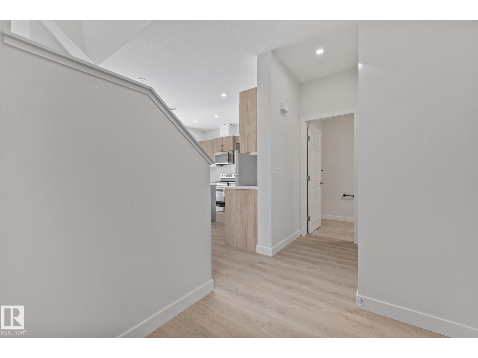 112 Honeysuckle GR, Leduc