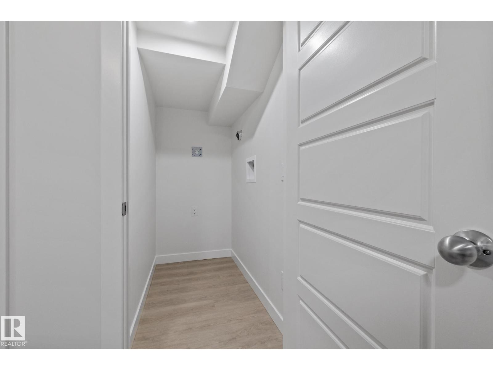 112 Honeysuckle GR, Leduc