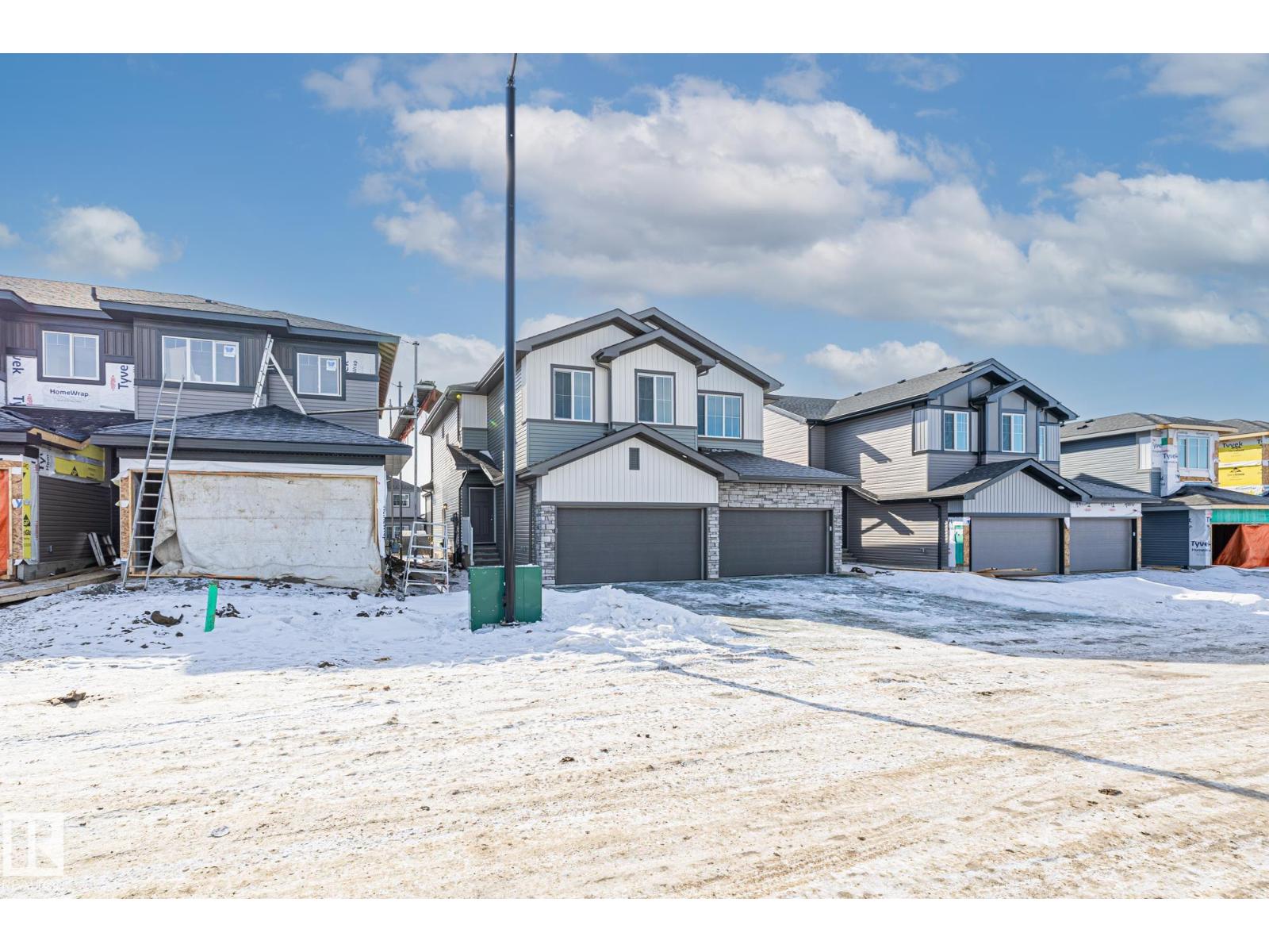 112 Honeysuckle GR, Leduc