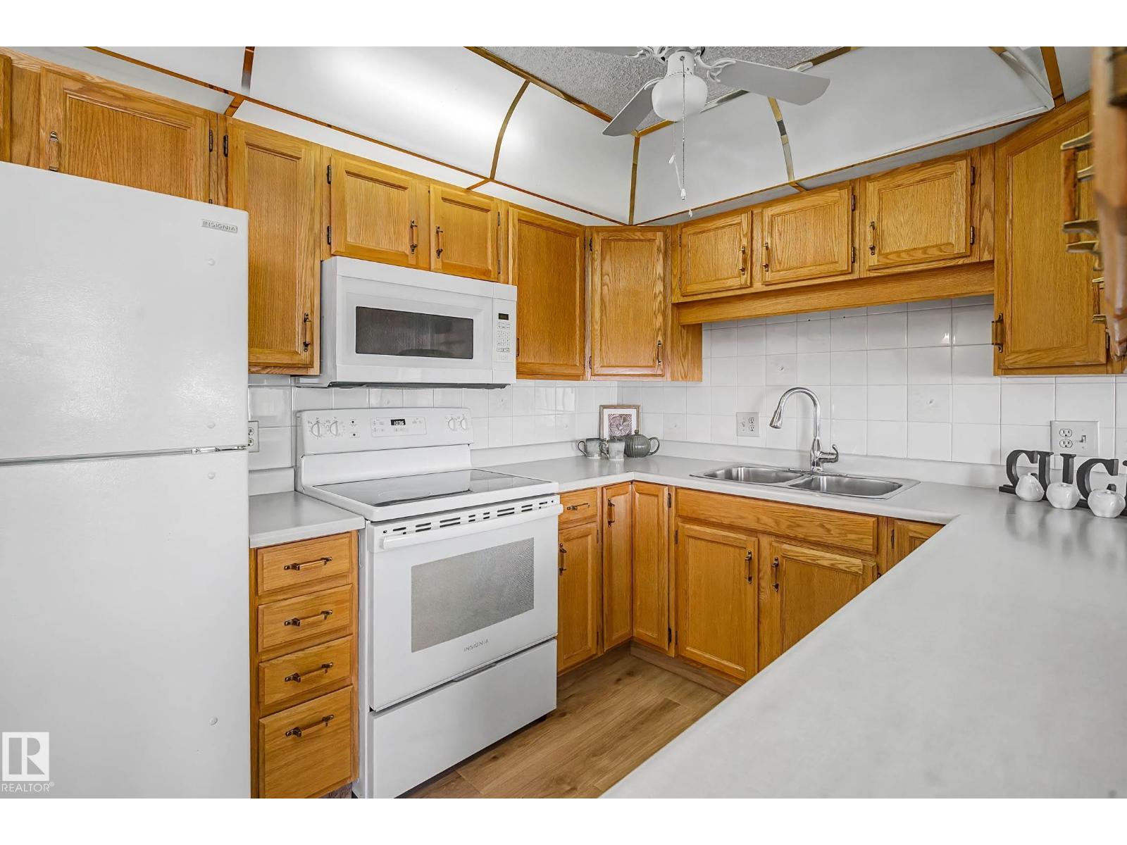#41 903 109 ST NW NW - 13