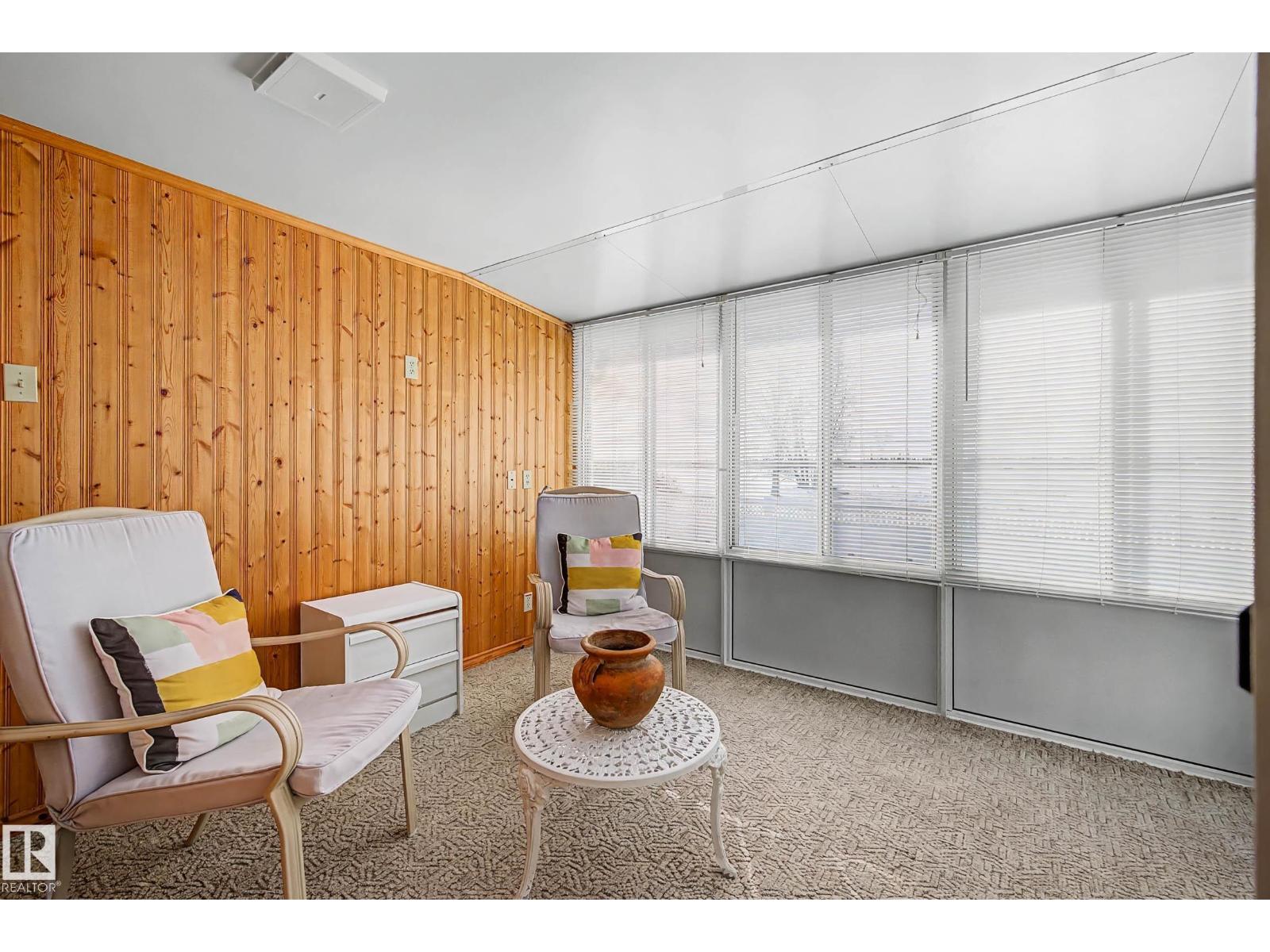#41 903 109 ST NW NW - 18