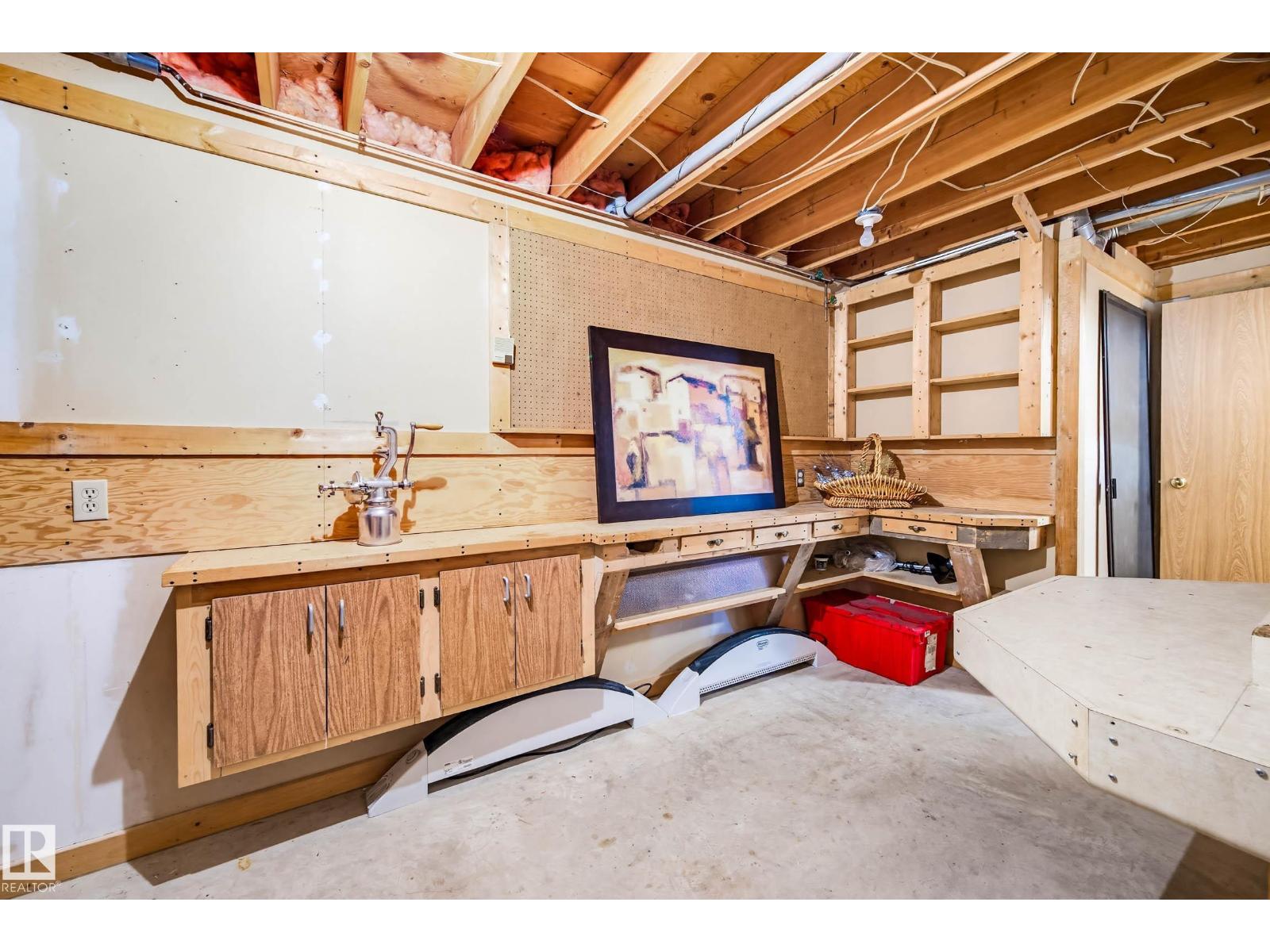 #41 903 109 ST NW NW - 28