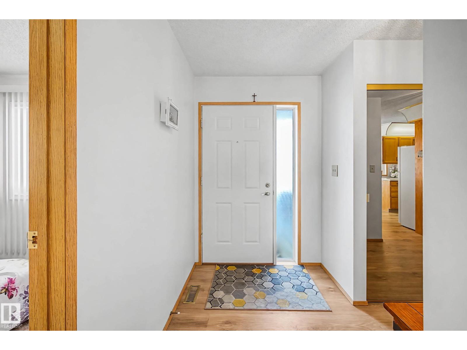 #41 903 109 ST NW NW - 3