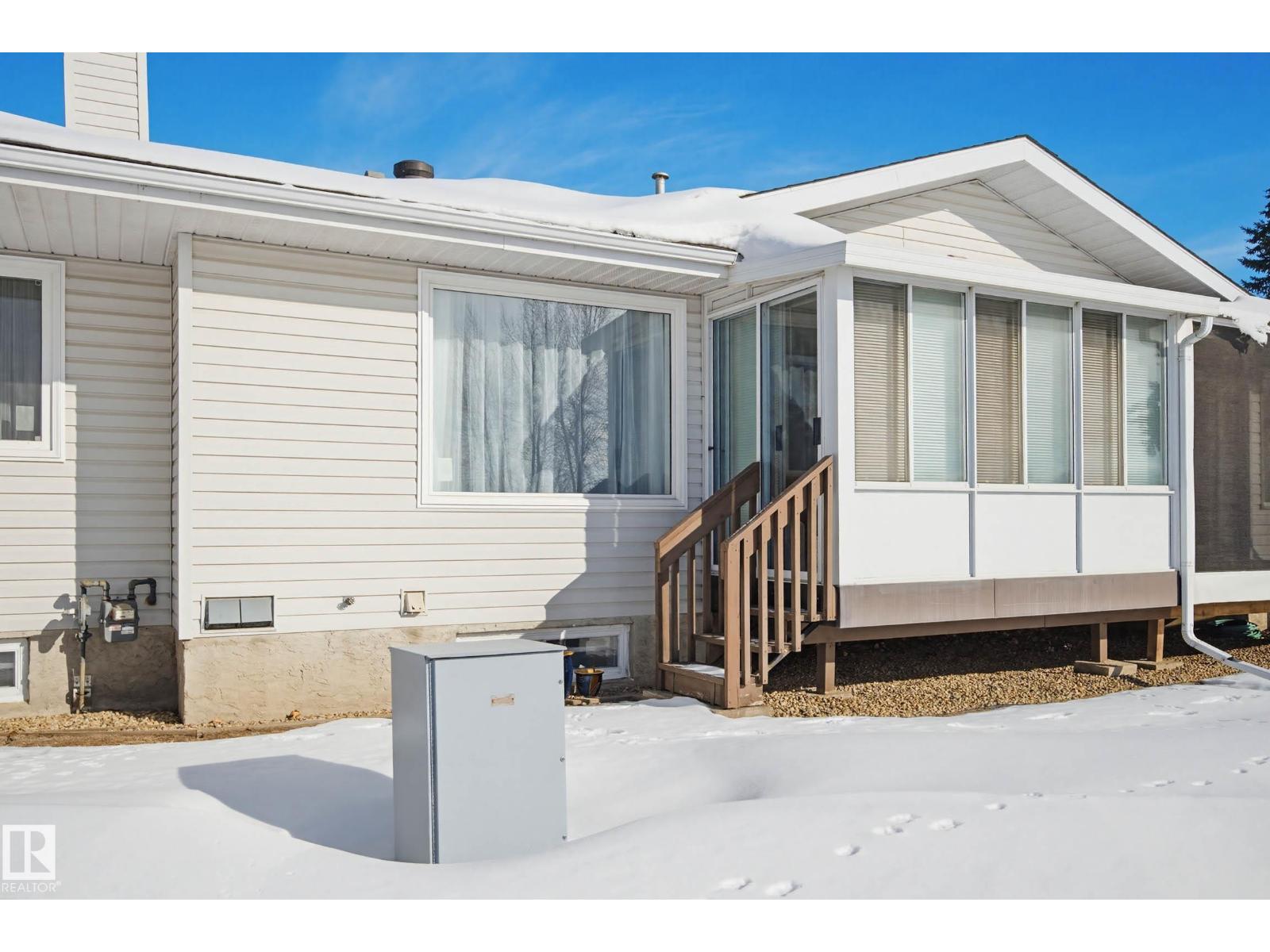 #41 903 109 ST NW NW - 32