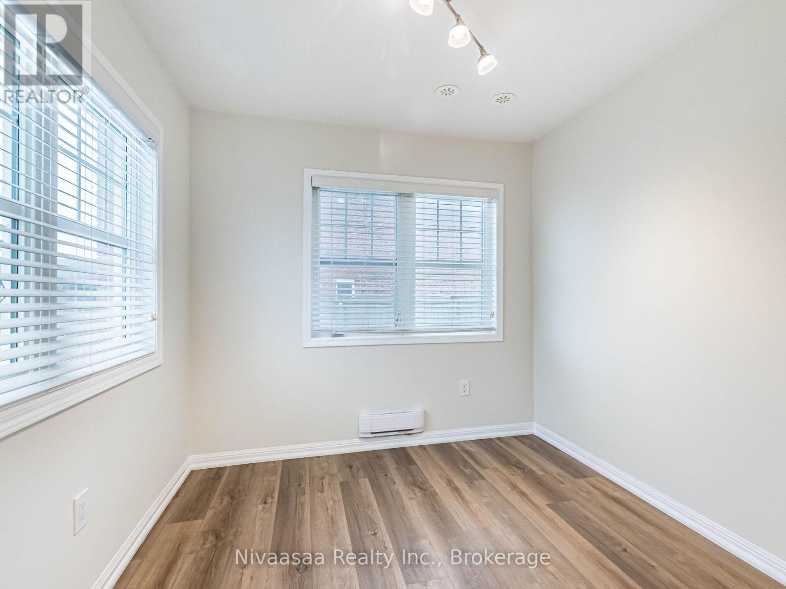 18 BETTERTON CRESCENT — photo 10