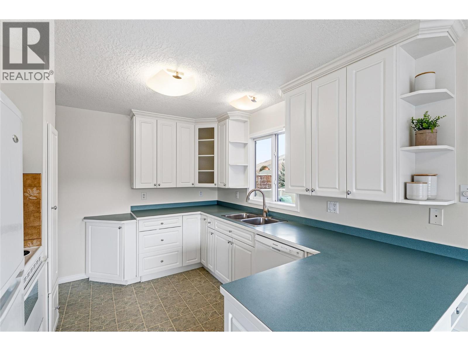 341 KENORA Road, Kamloops