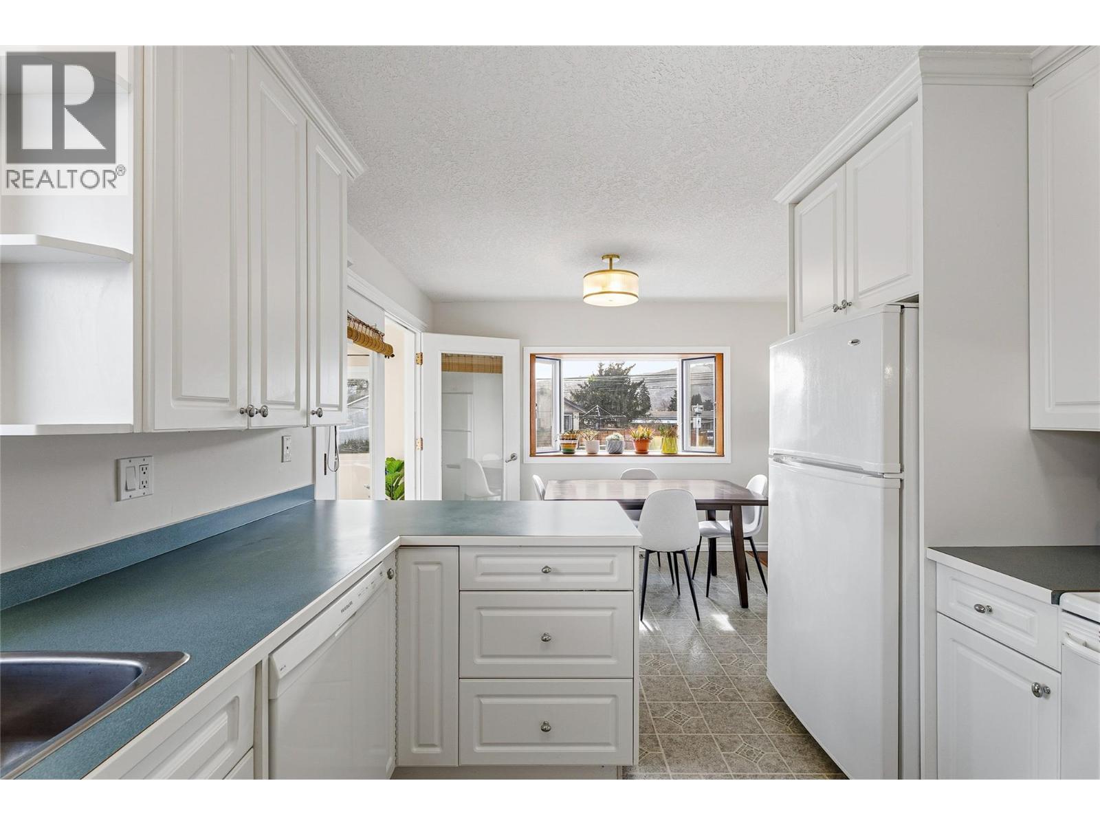 341 KENORA Road, Kamloops