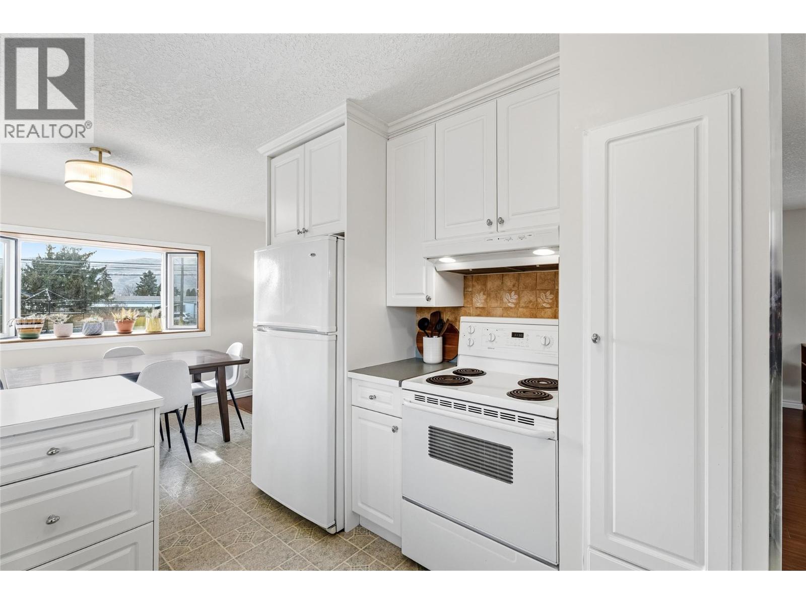 341 KENORA Road, Kamloops