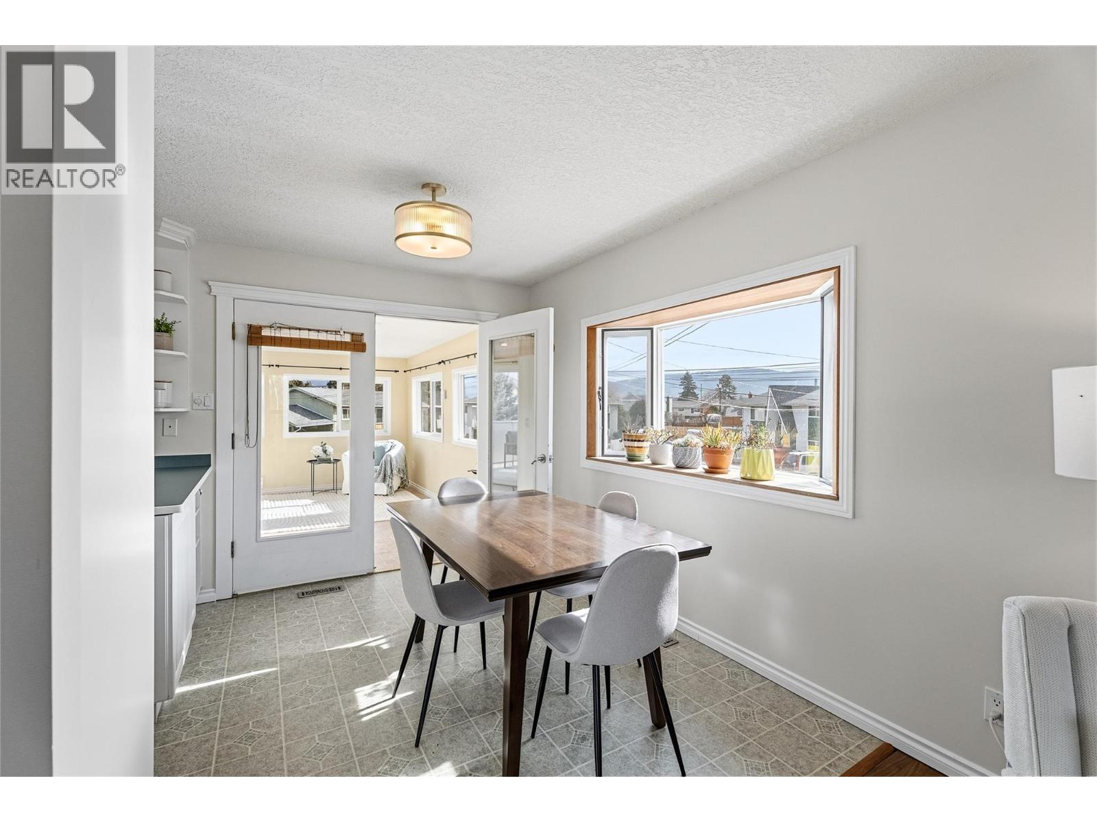 341 KENORA Road, Kamloops