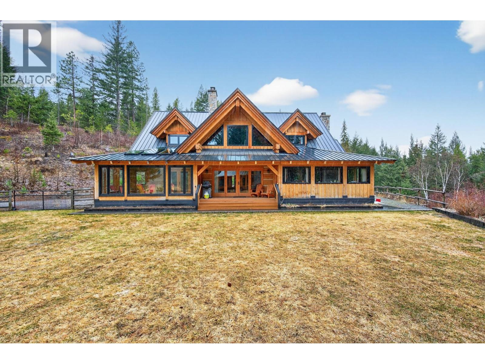  240 BUSBY Road, Merritt