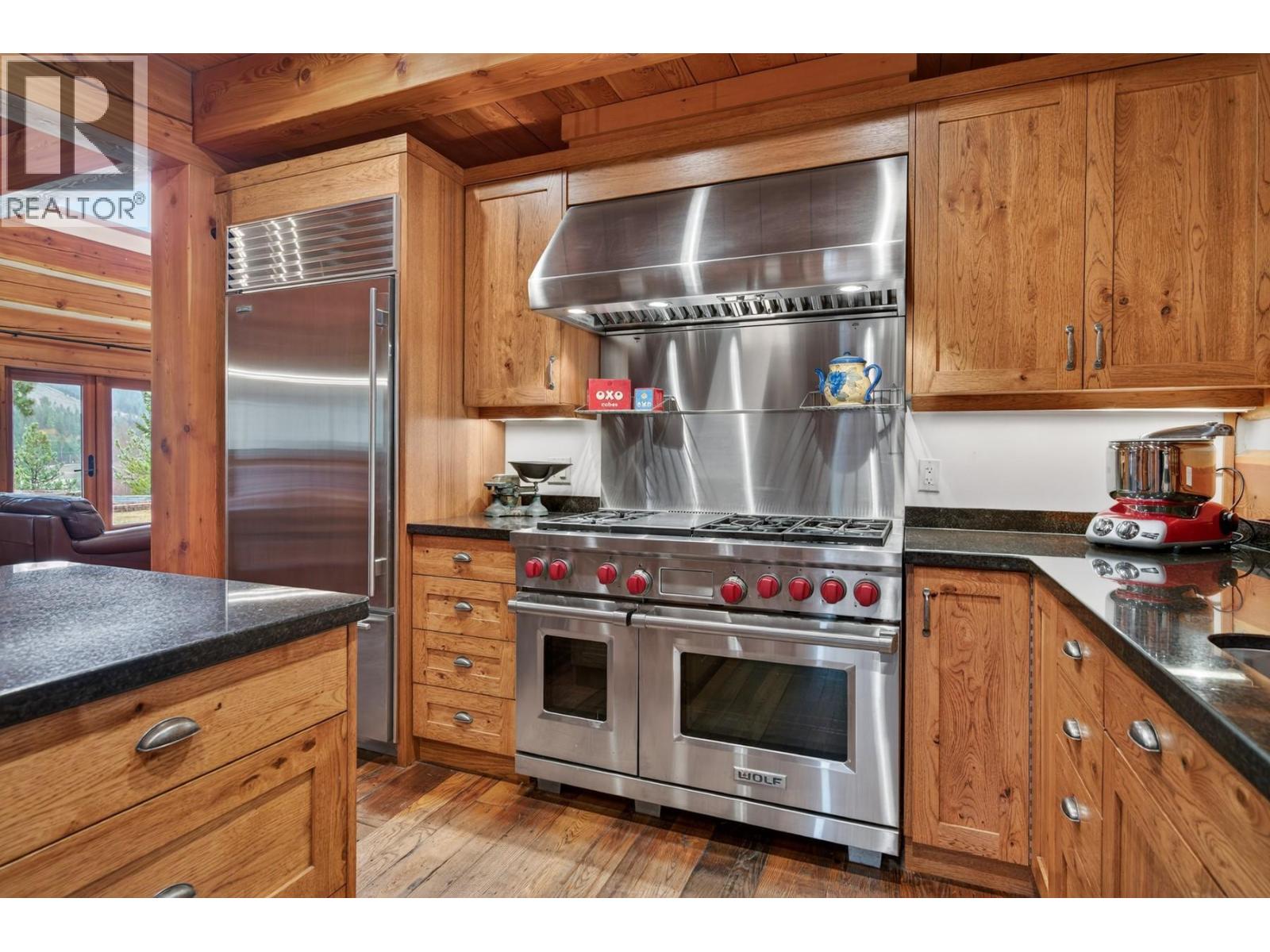 240 BUSBY Road, Merritt