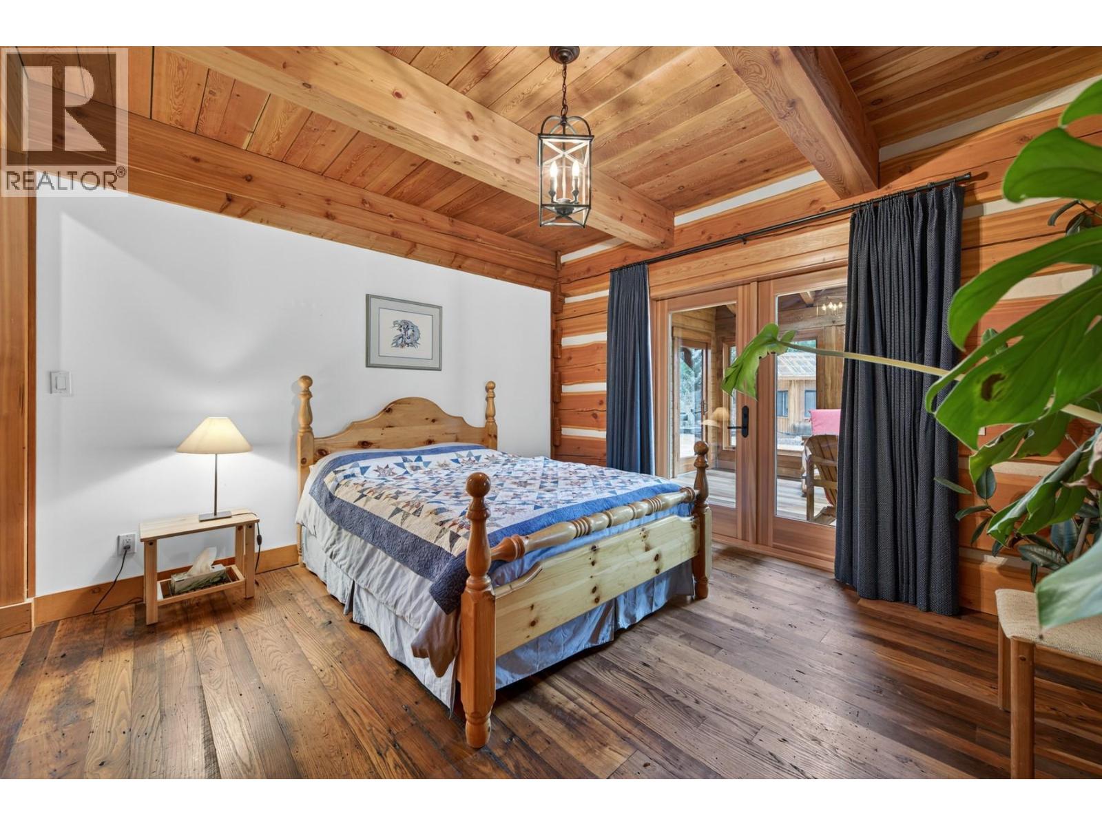 240 BUSBY Road, Merritt