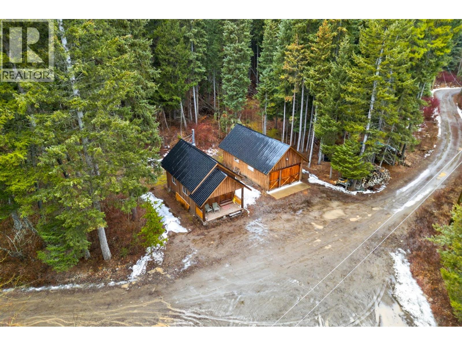 240 BUSBY Road, Merritt