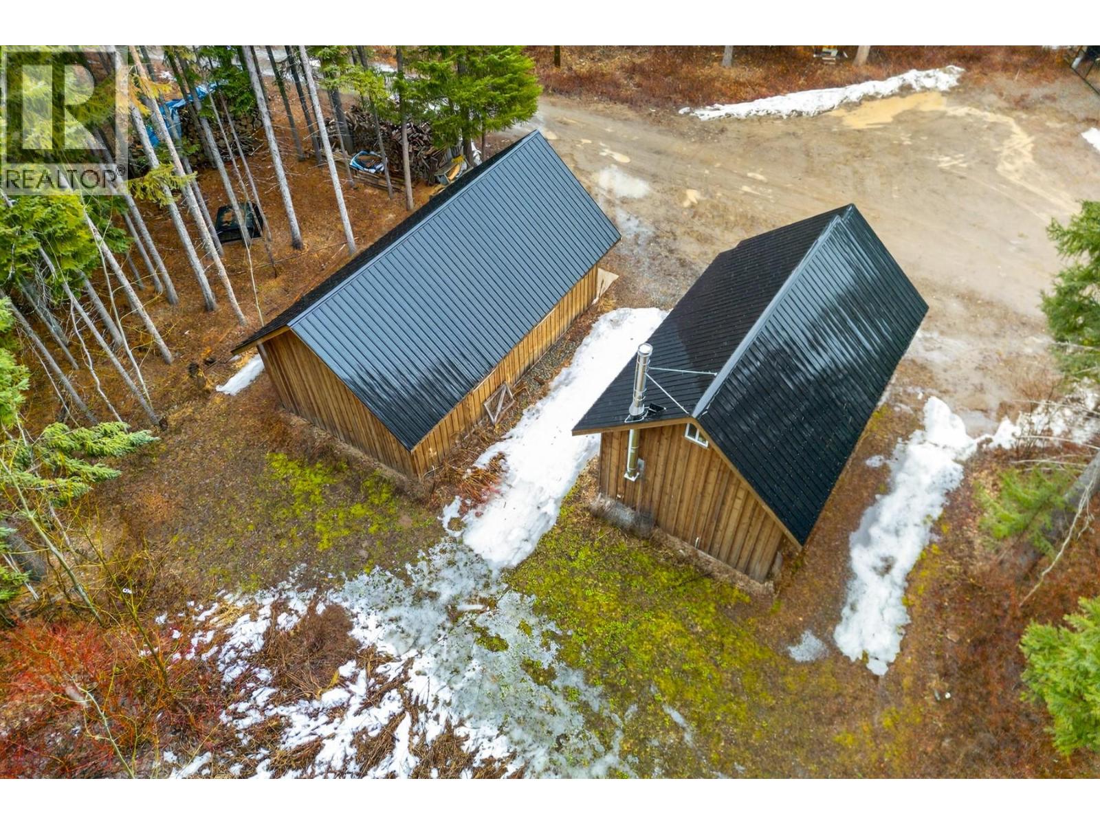 240 BUSBY Road, Merritt