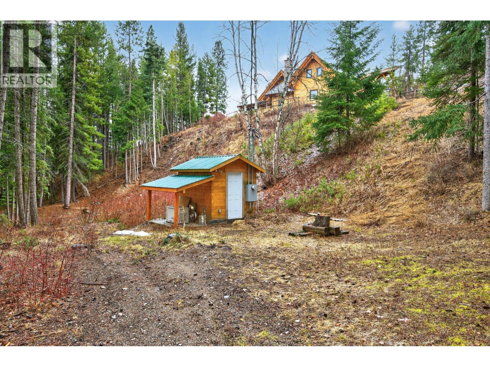 240 BUSBY Road, Merritt