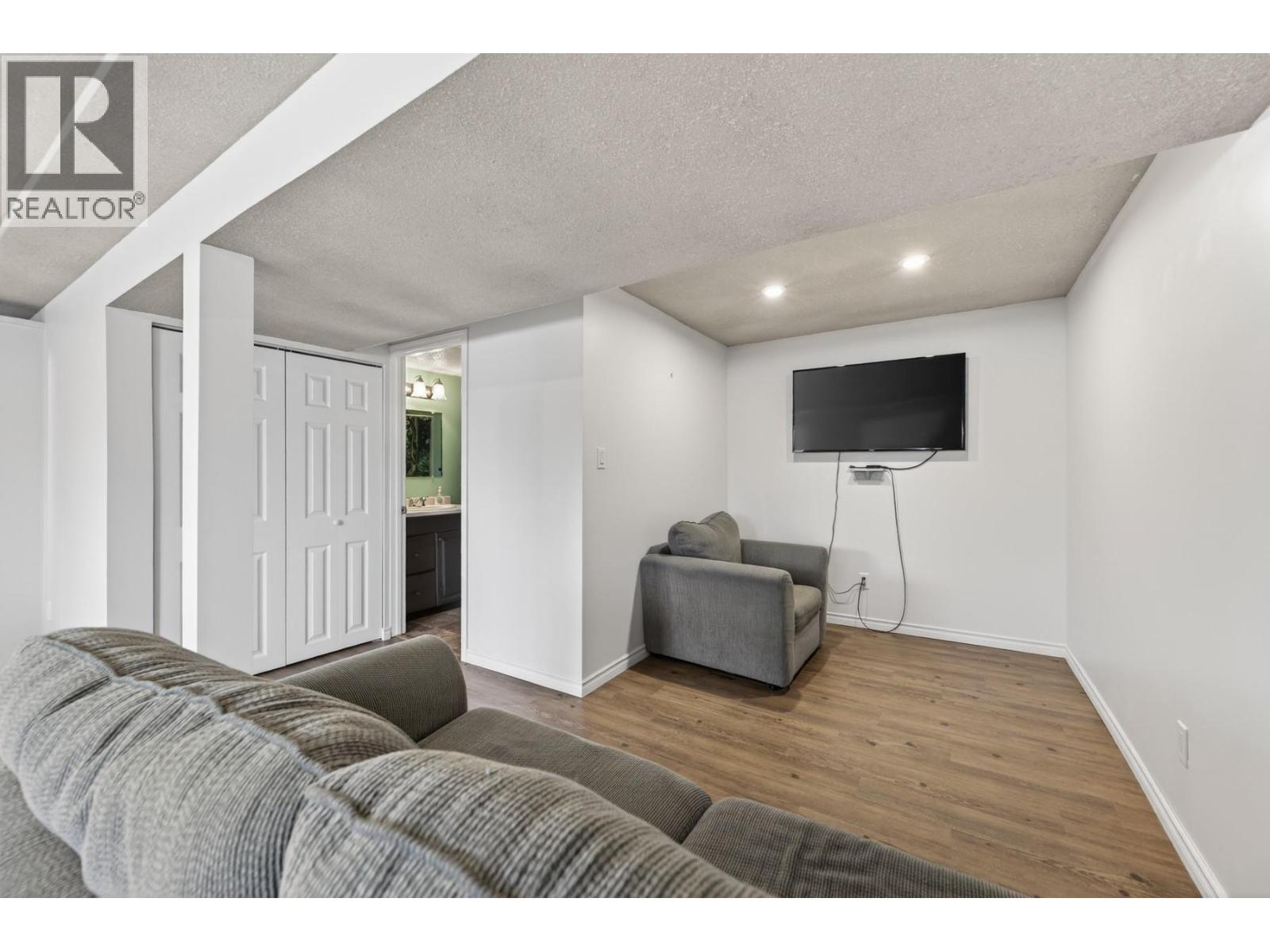 2351 Chapman Street, Merritt