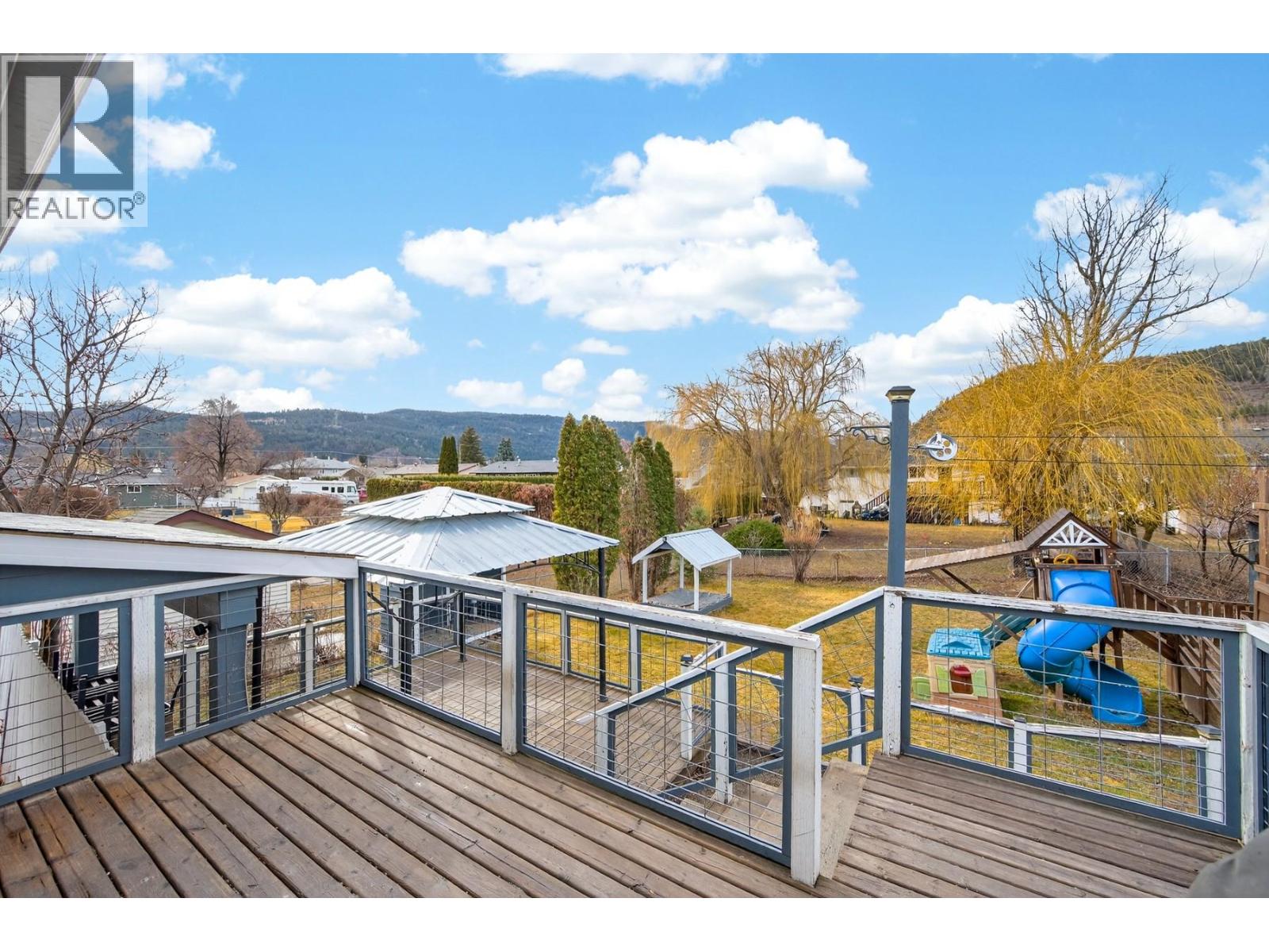 2351 Chapman Street, Merritt