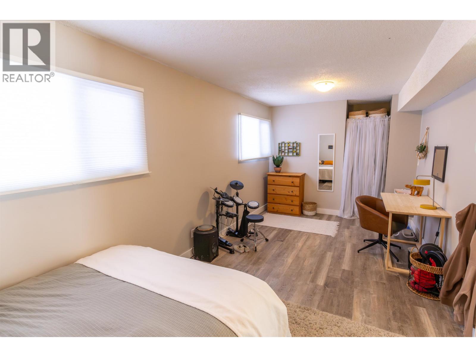 10511 113 AVENUE - 26