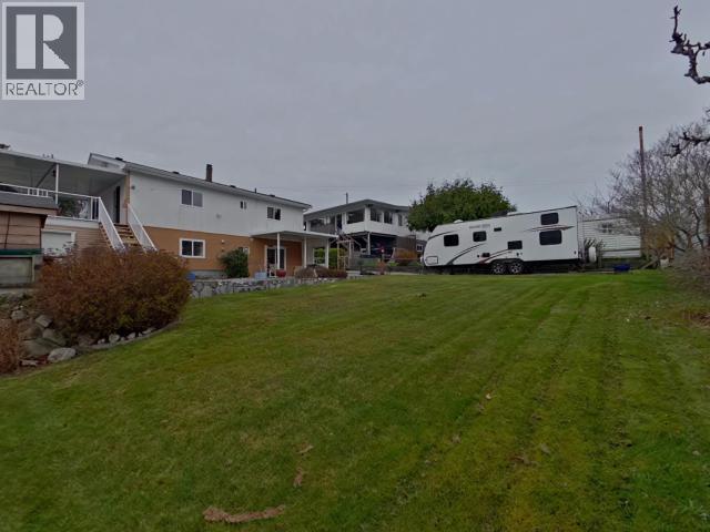 6974 TERRACE STREET, Powell River