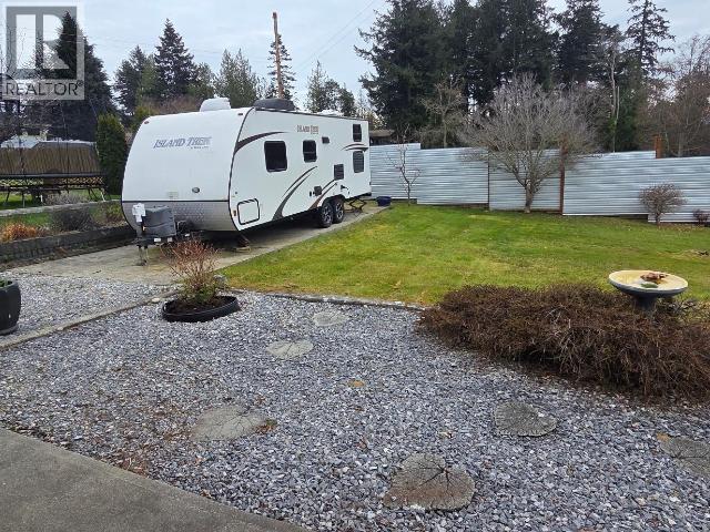 6974 TERRACE STREET, Powell River