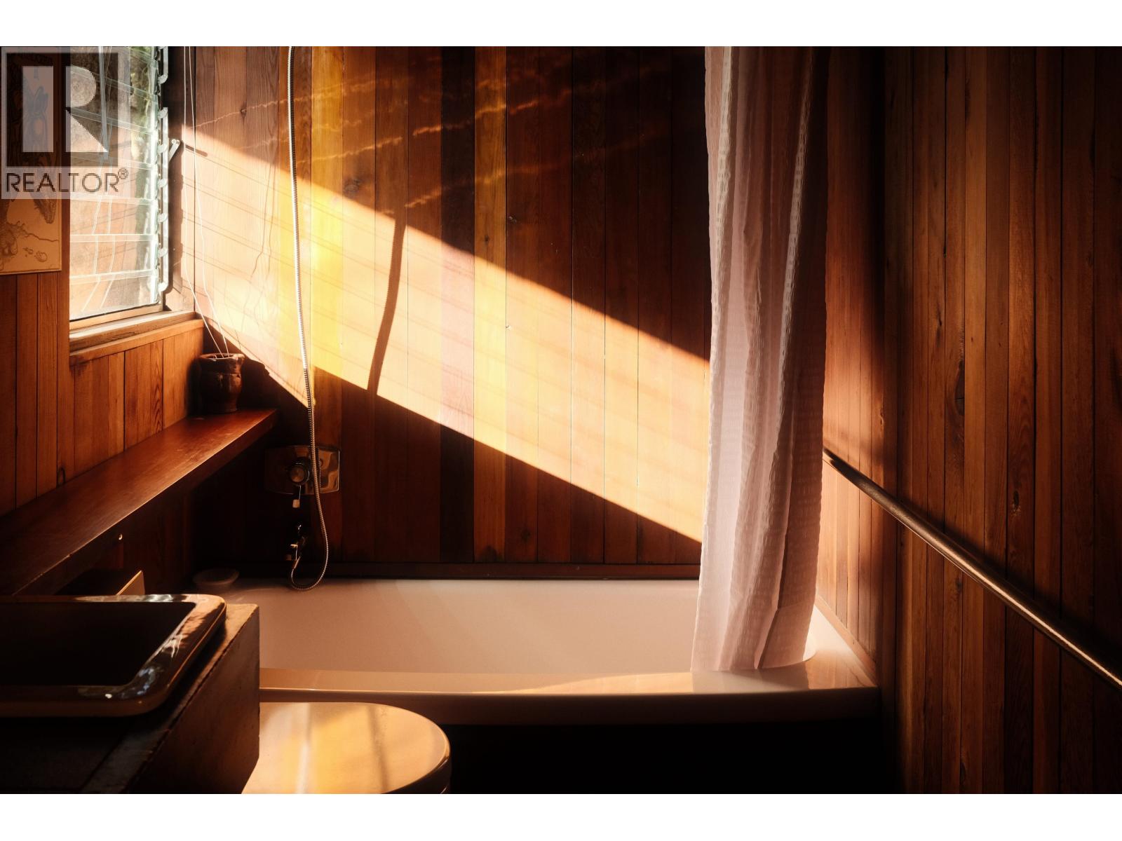 5757 TELEGRAPH TRAIL, West Vancouver