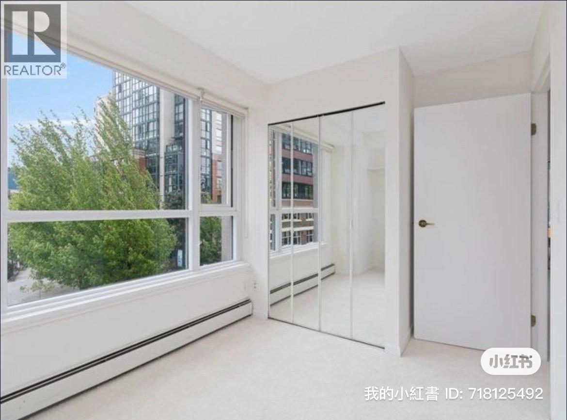 507 388 DRAKE Street - photo 2