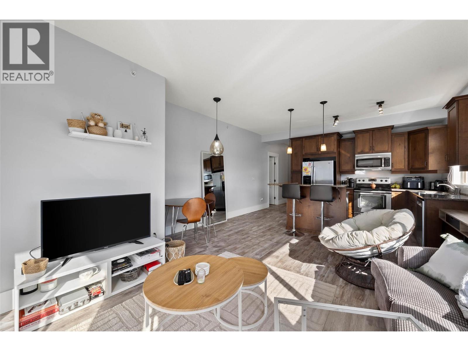 775 McGill Road Unit# 407, Kamloops