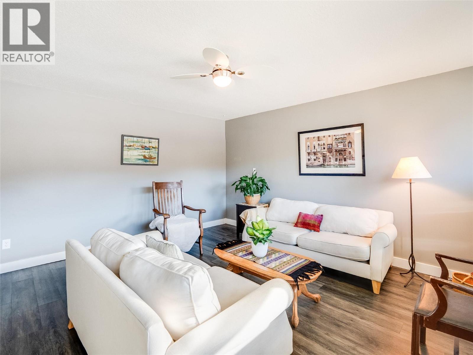 567 7th Avenue, Castlegar