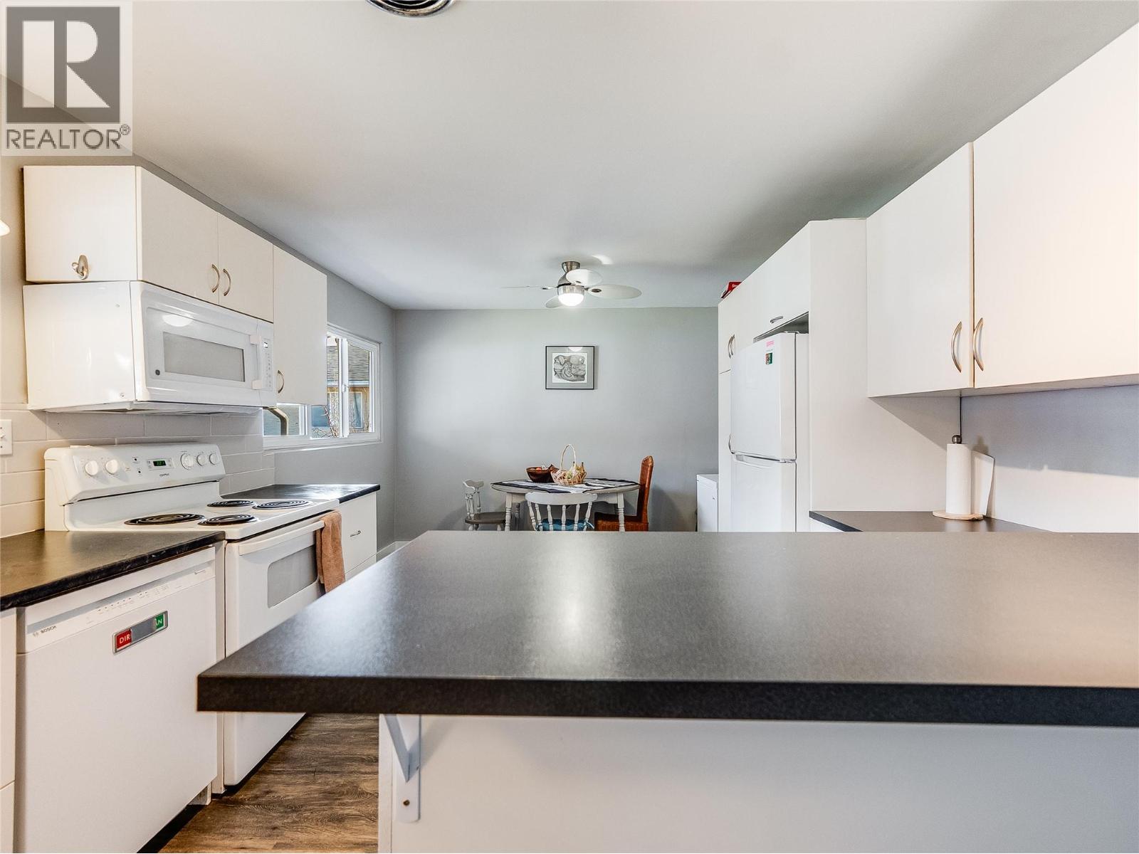 567 7th Avenue, Castlegar