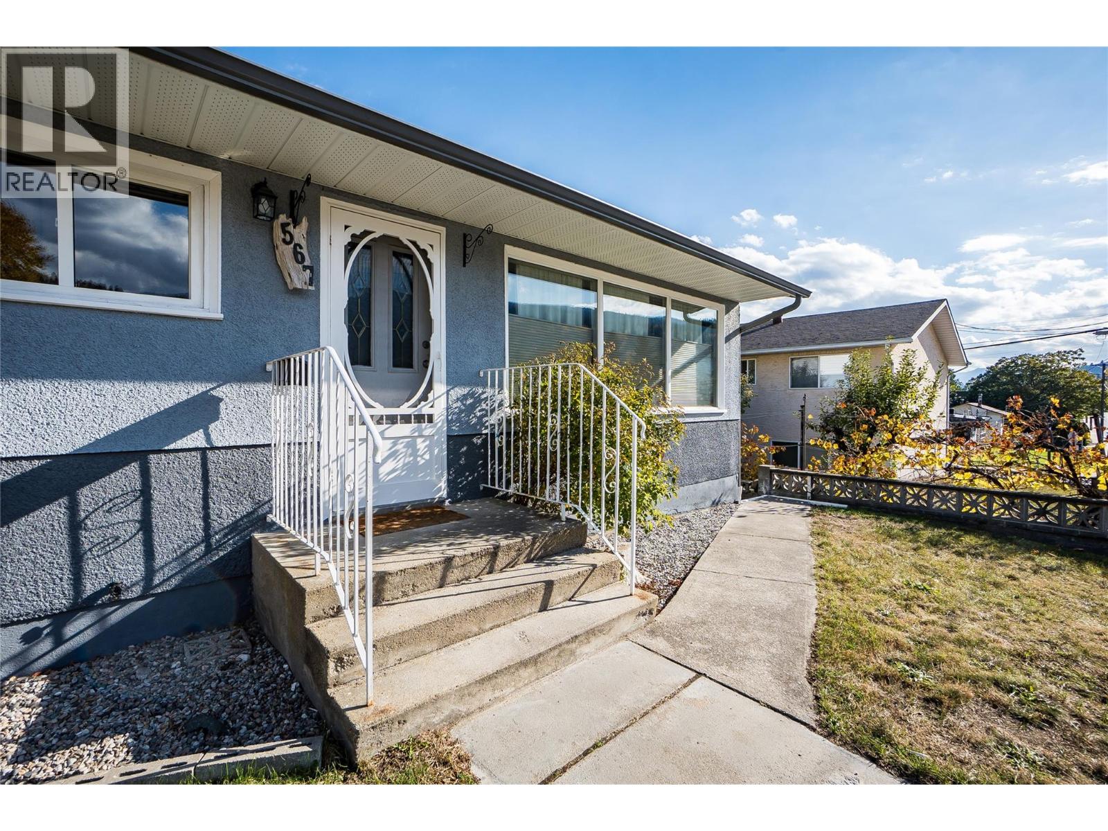 567 7th Avenue, Castlegar