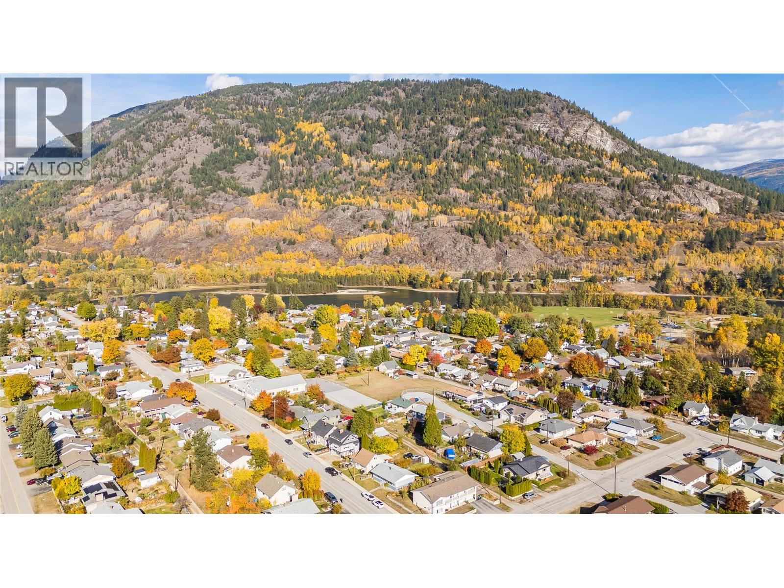 567 7th Avenue, Castlegar