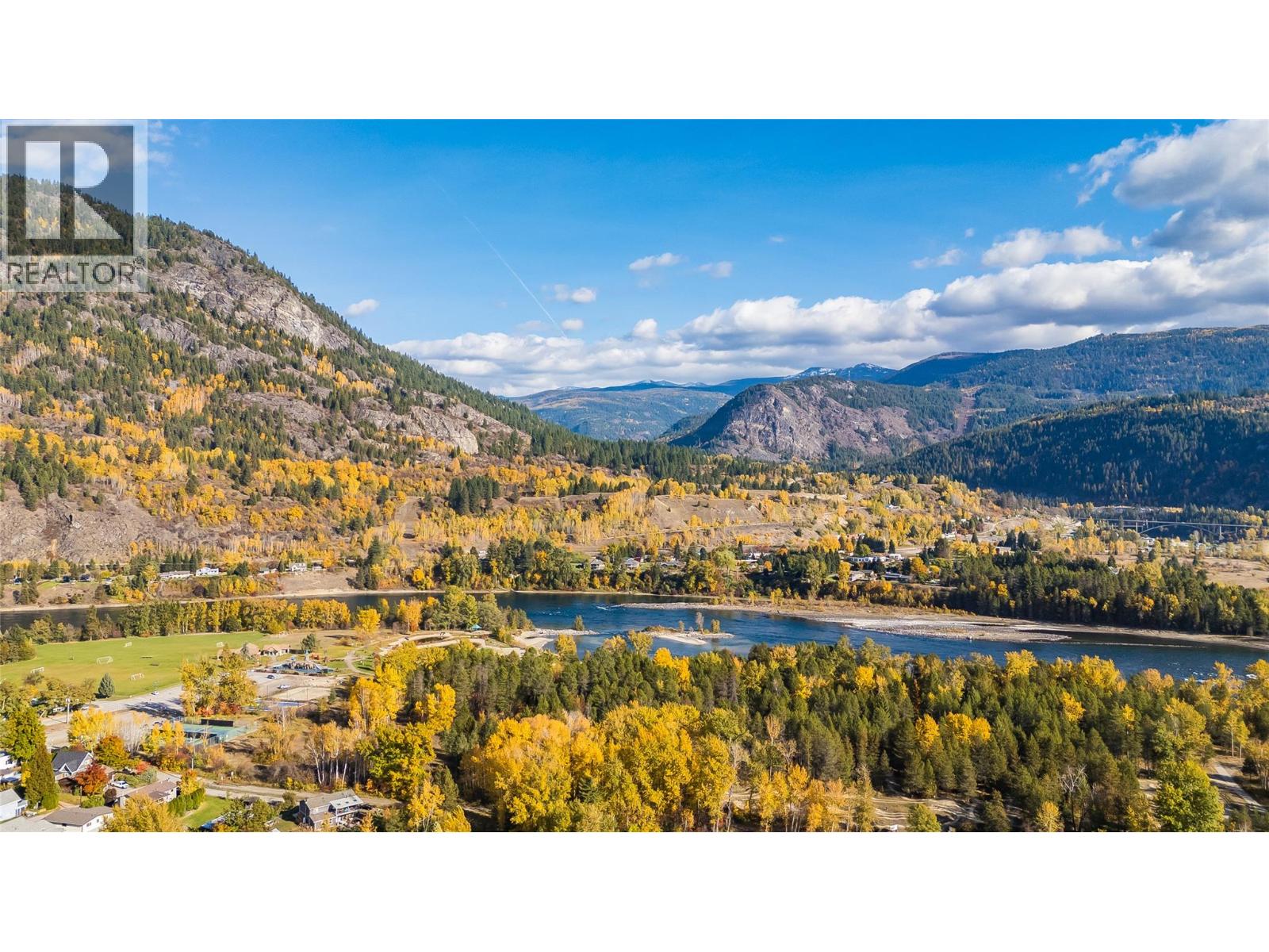 567 7th Avenue, Castlegar