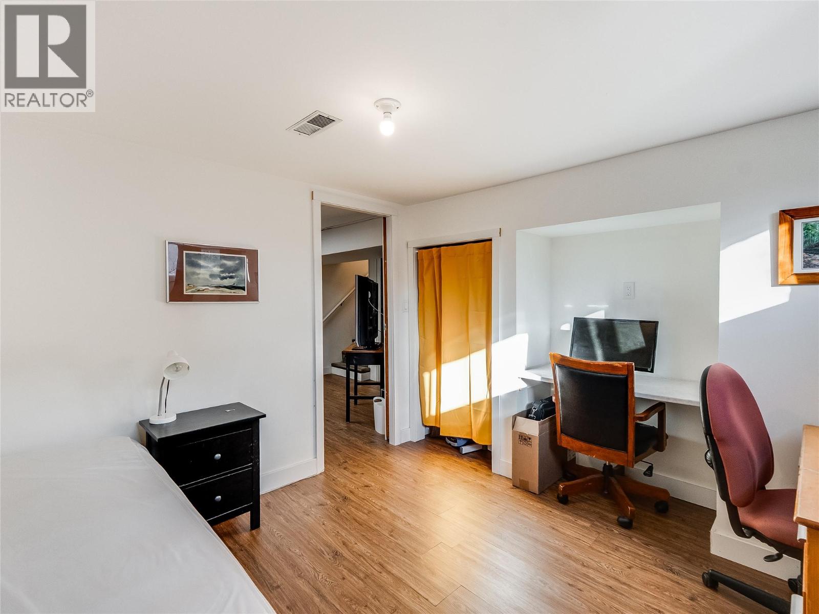 567 7th Avenue - 40