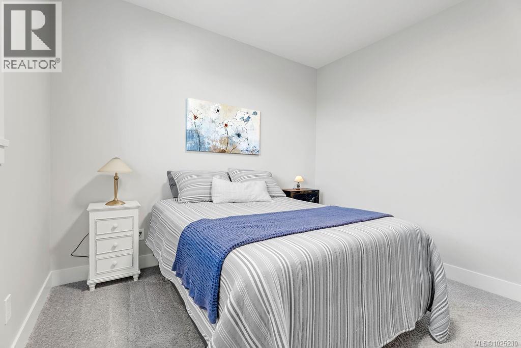 5 720 Russell Rd, Ladysmith