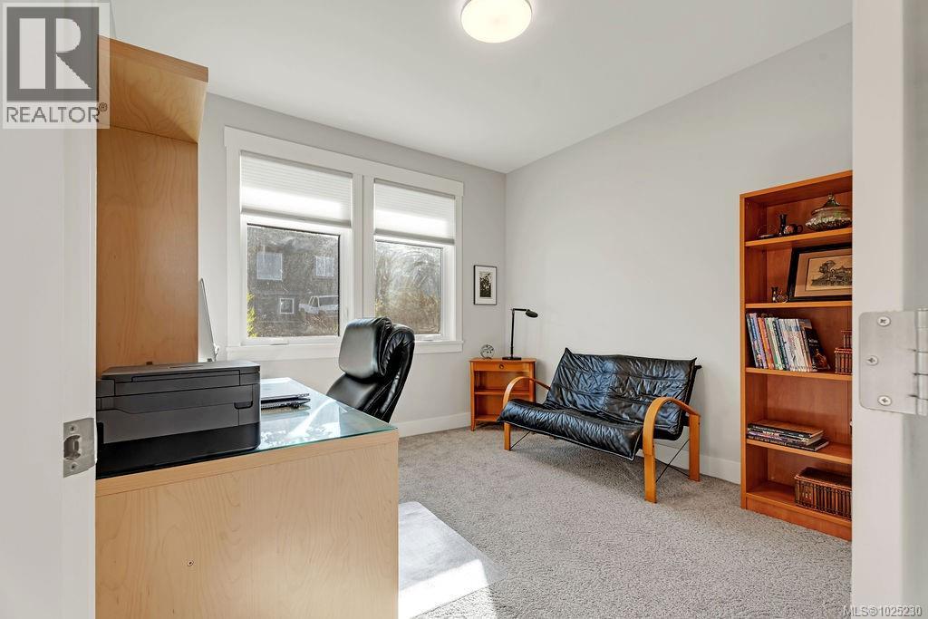 5 720 Russell Rd, Ladysmith