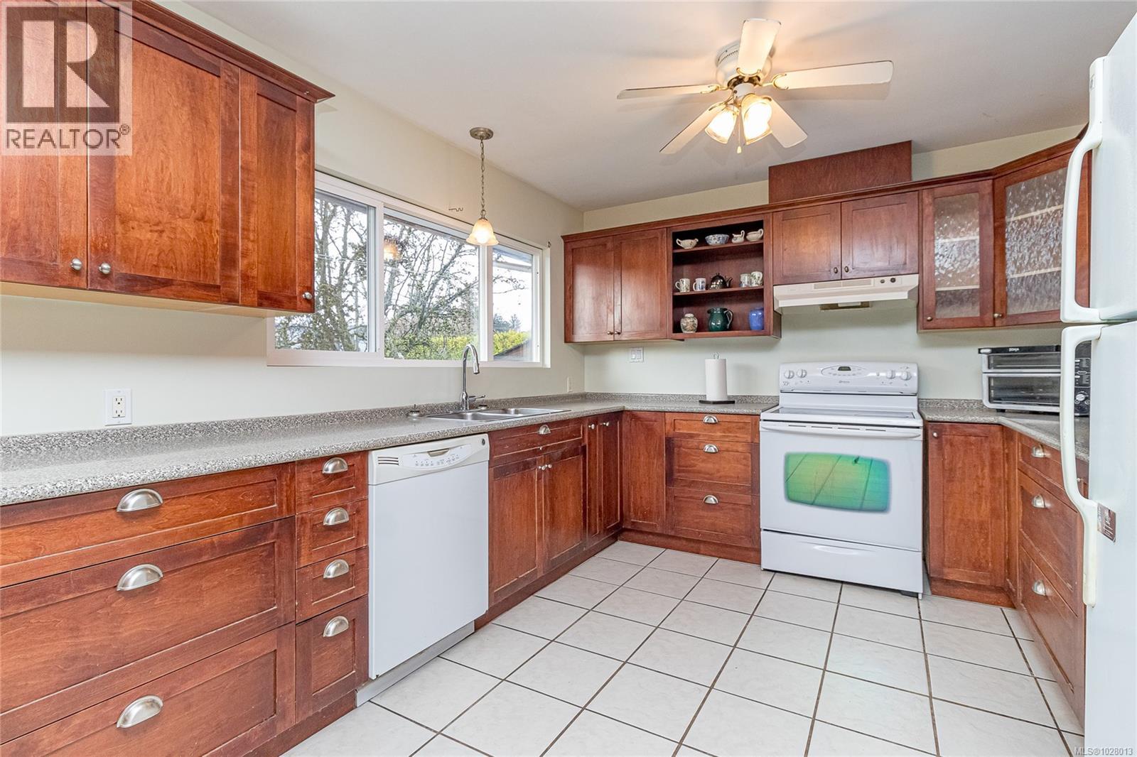 3030 DOGWOOD RD - 14