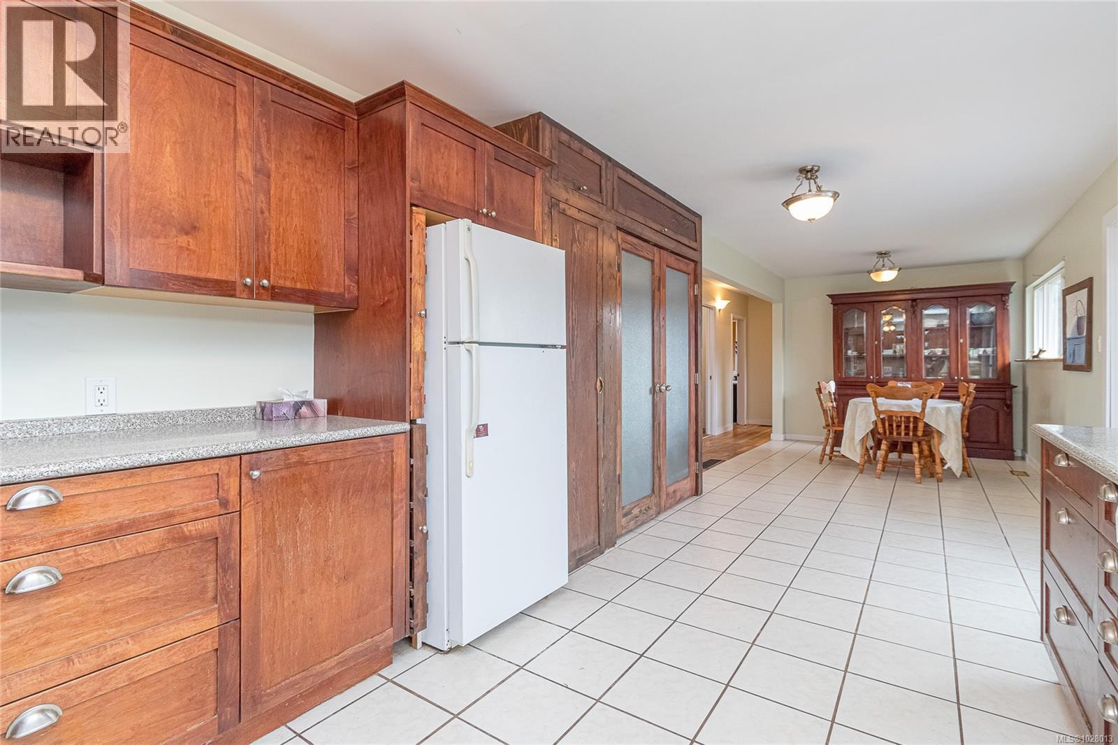 3030 DOGWOOD RD - 16