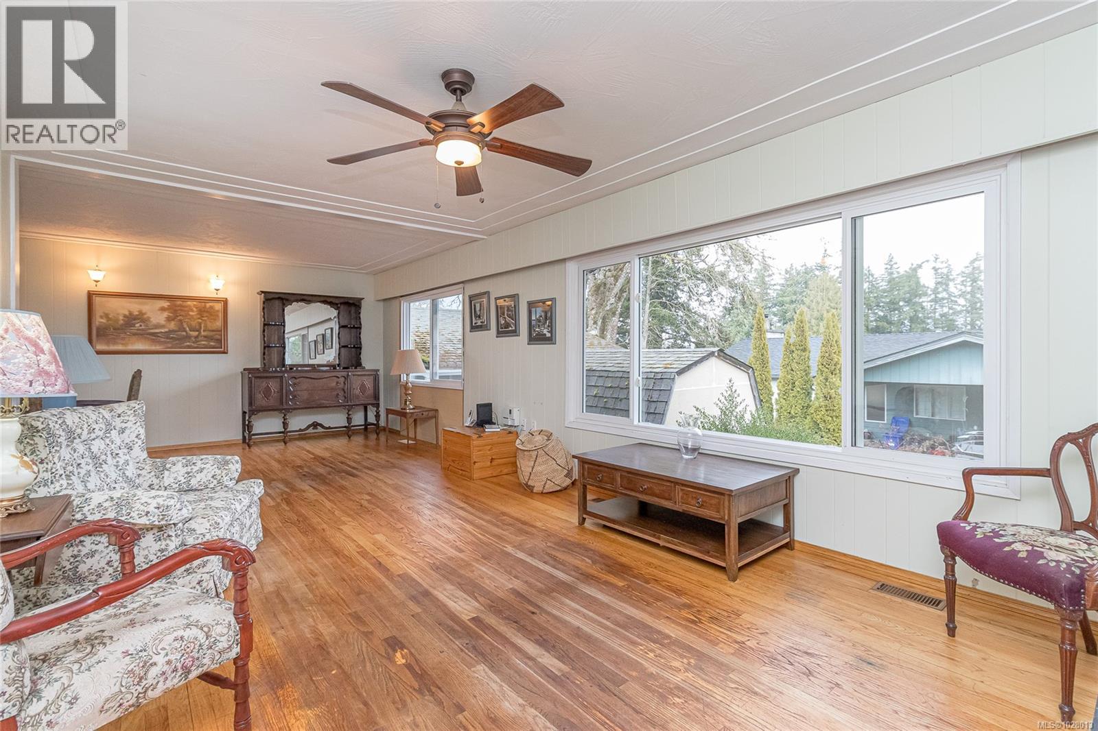 3030 Dogwood Rd - 19