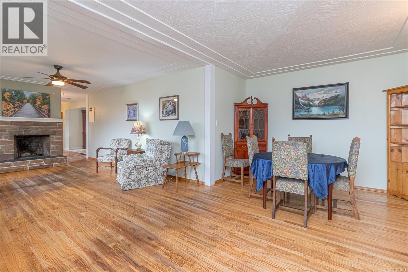 3030 DOGWOOD RD - 22