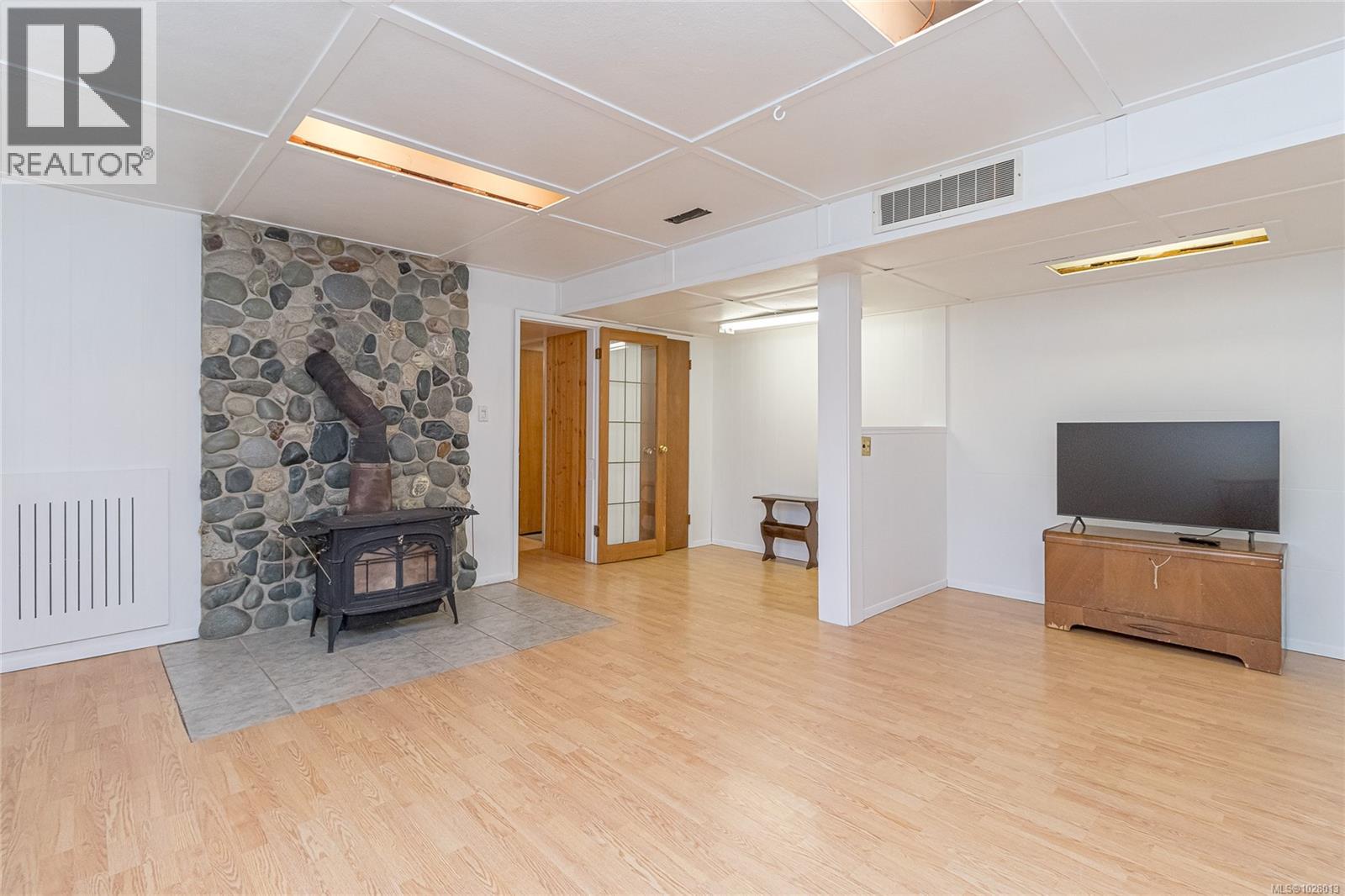 3030 DOGWOOD RD - 25