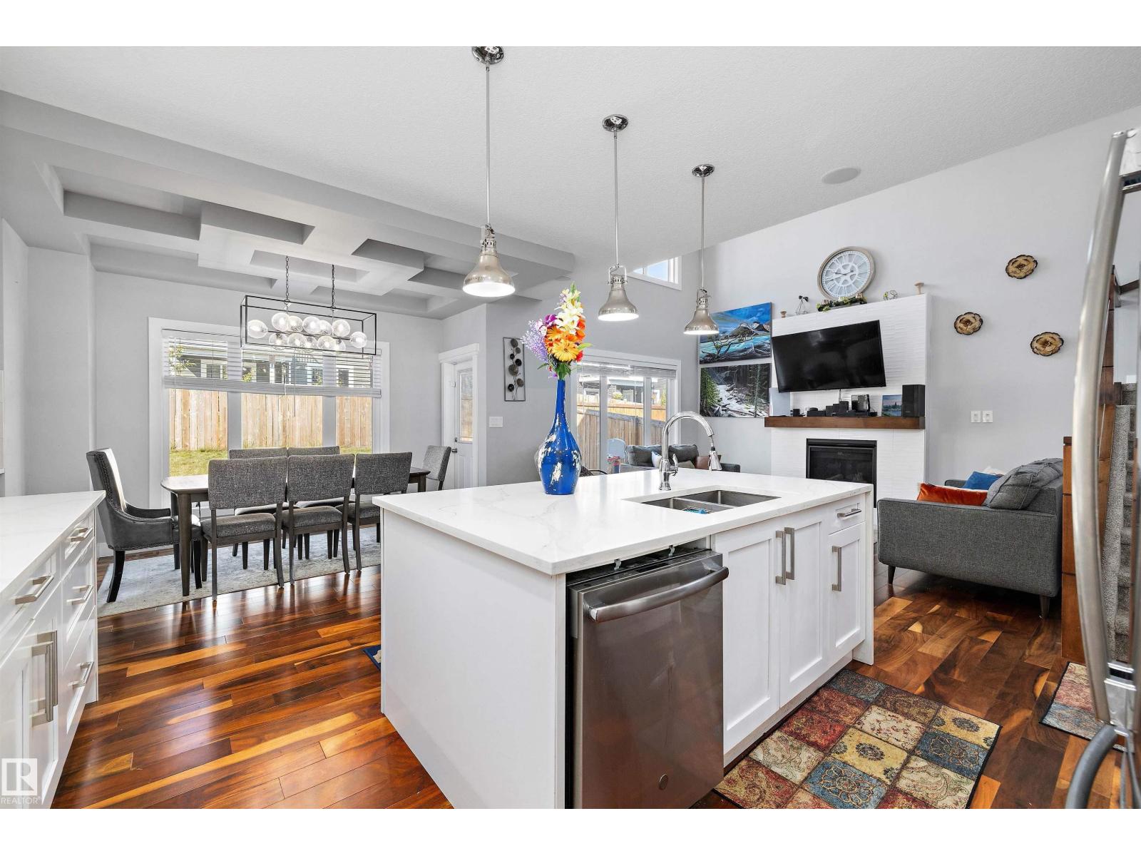 3380 CHICKADEE DR NW - 14