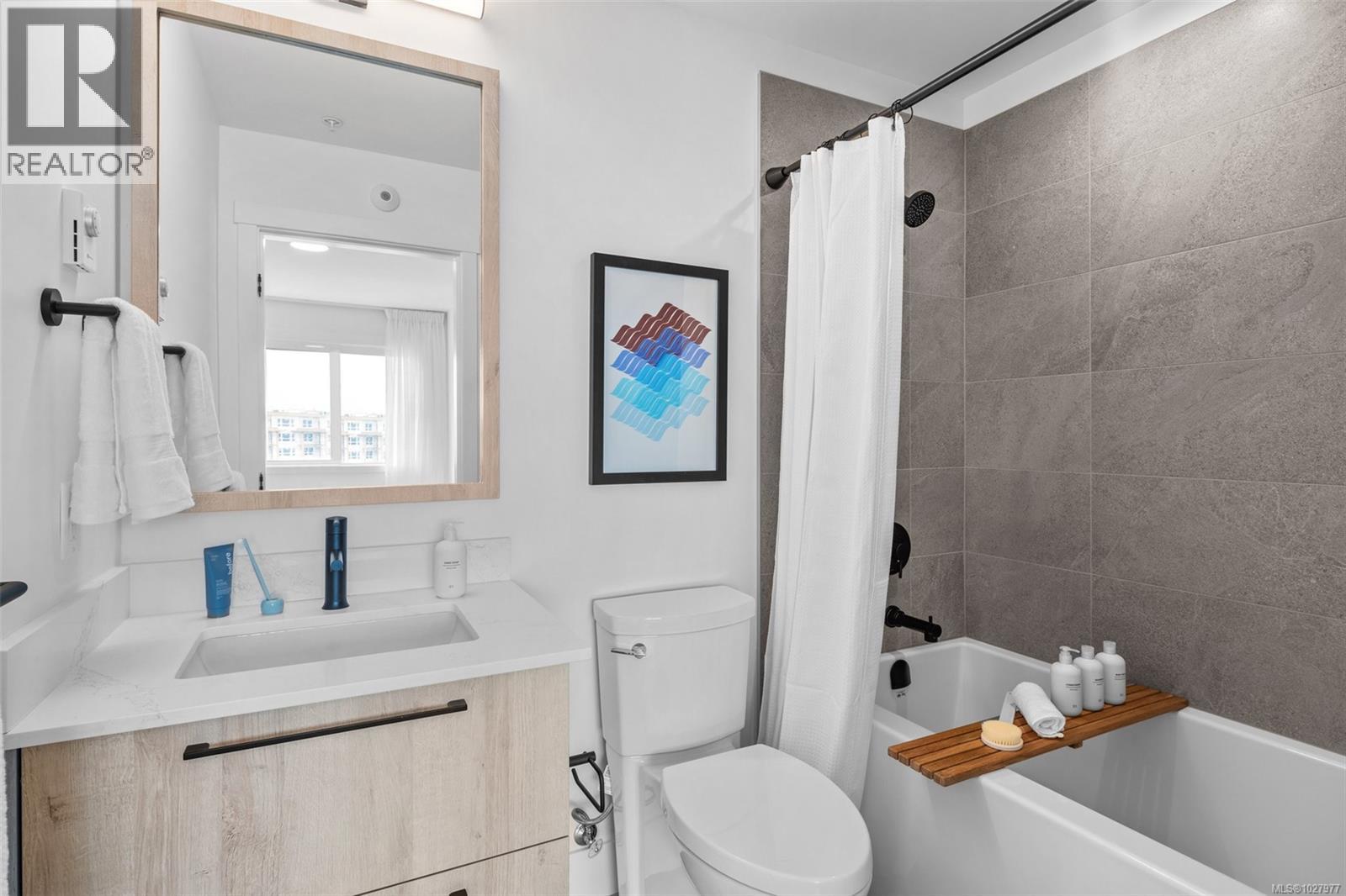 3 368 Tradewinds Ave, Colwood