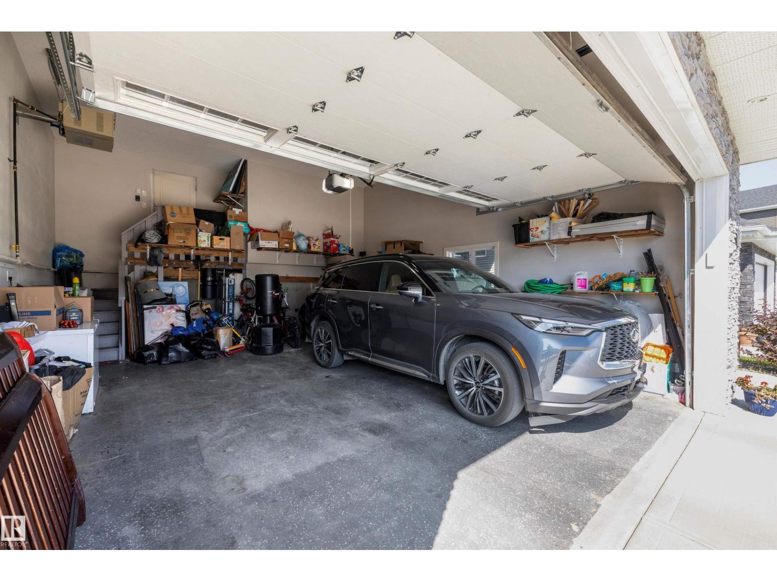 3380 CHICKADEE DR NW - 55