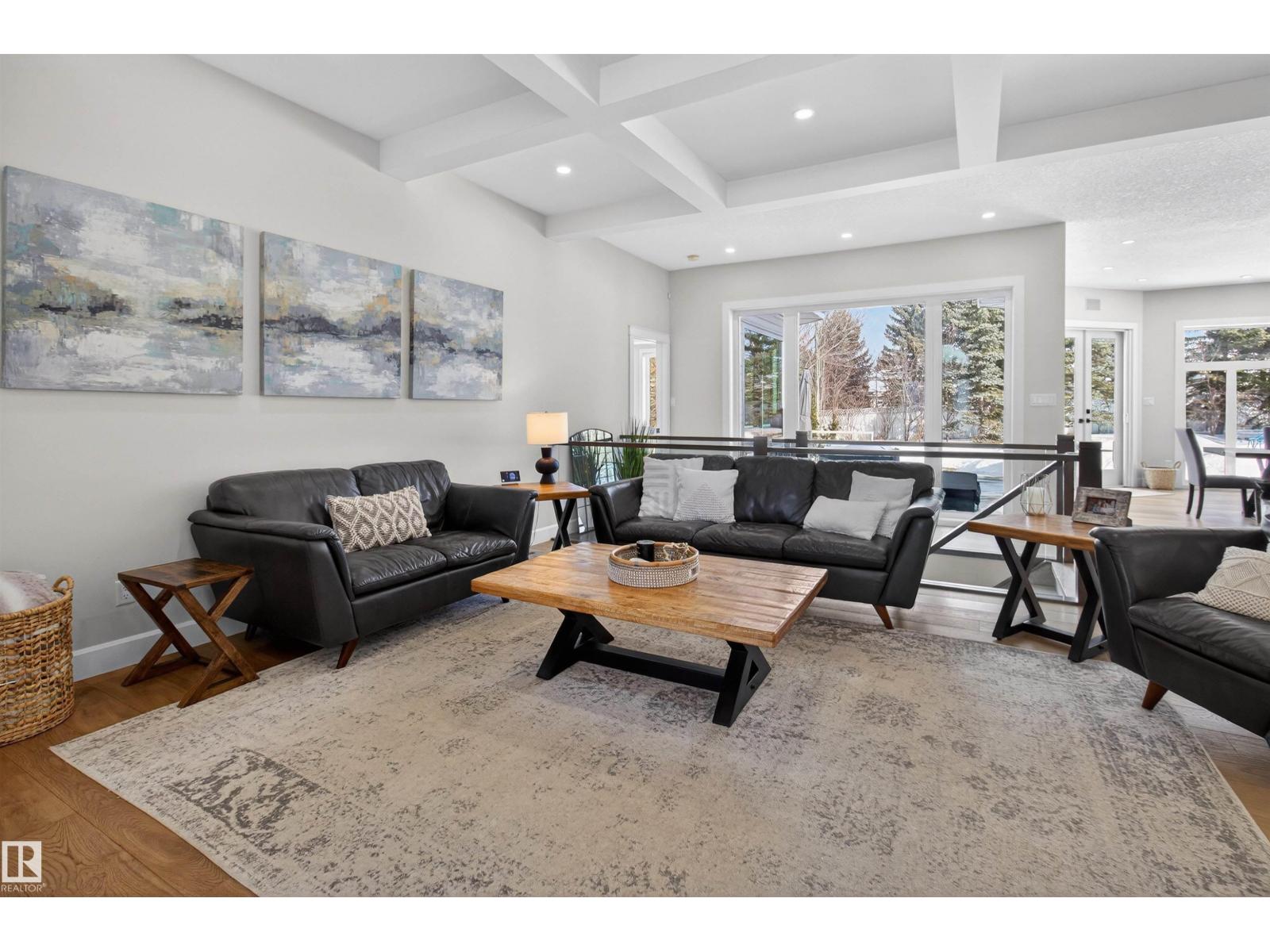 525 ESTATE DR, Sherwood Park