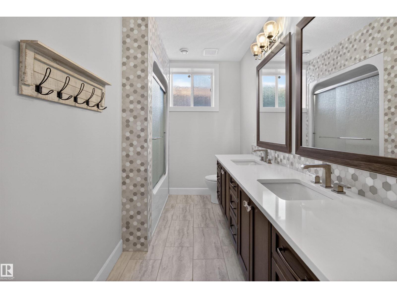 525 ESTATE DR, Sherwood Park