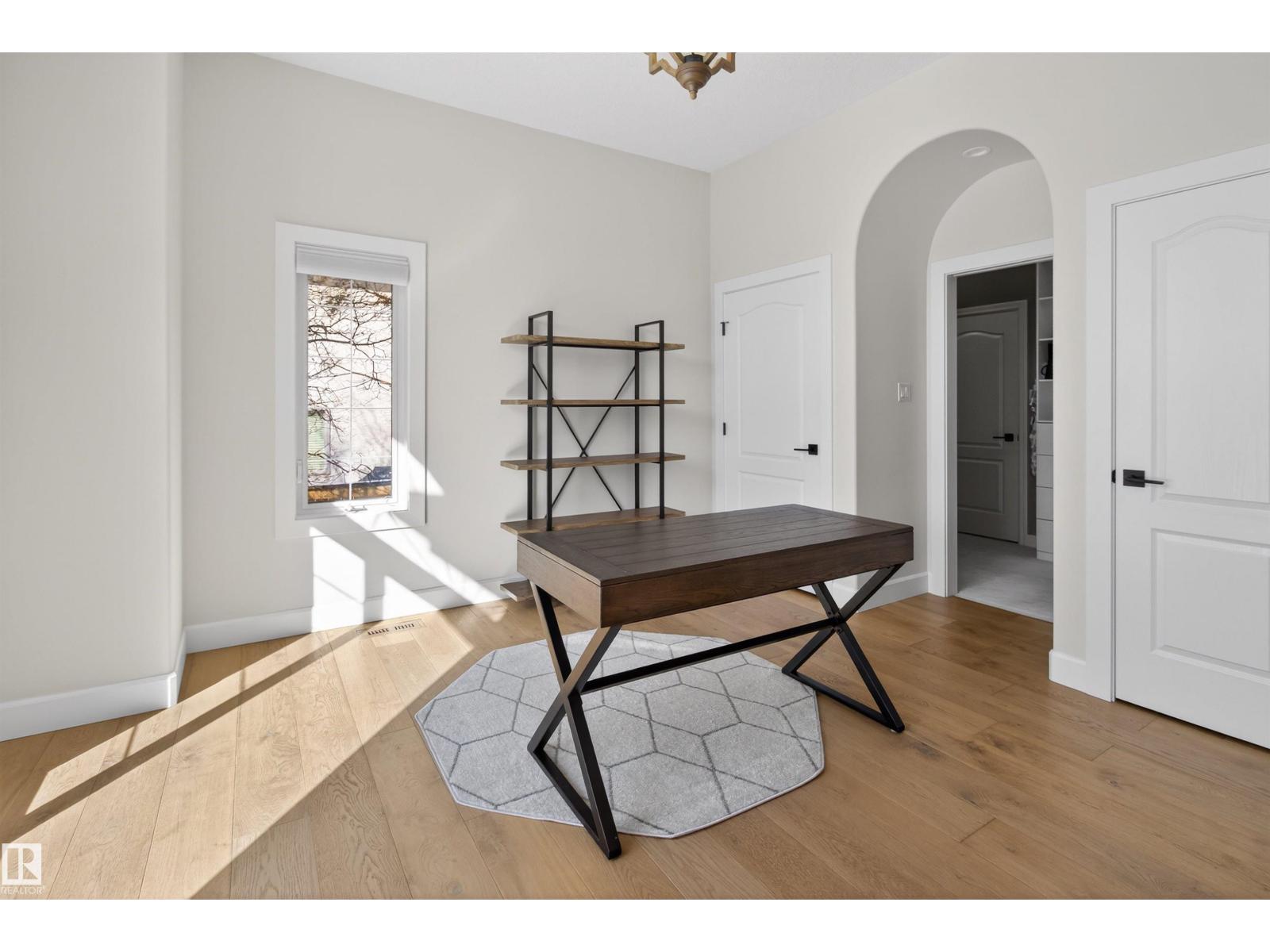 525 ESTATE DR, Sherwood Park