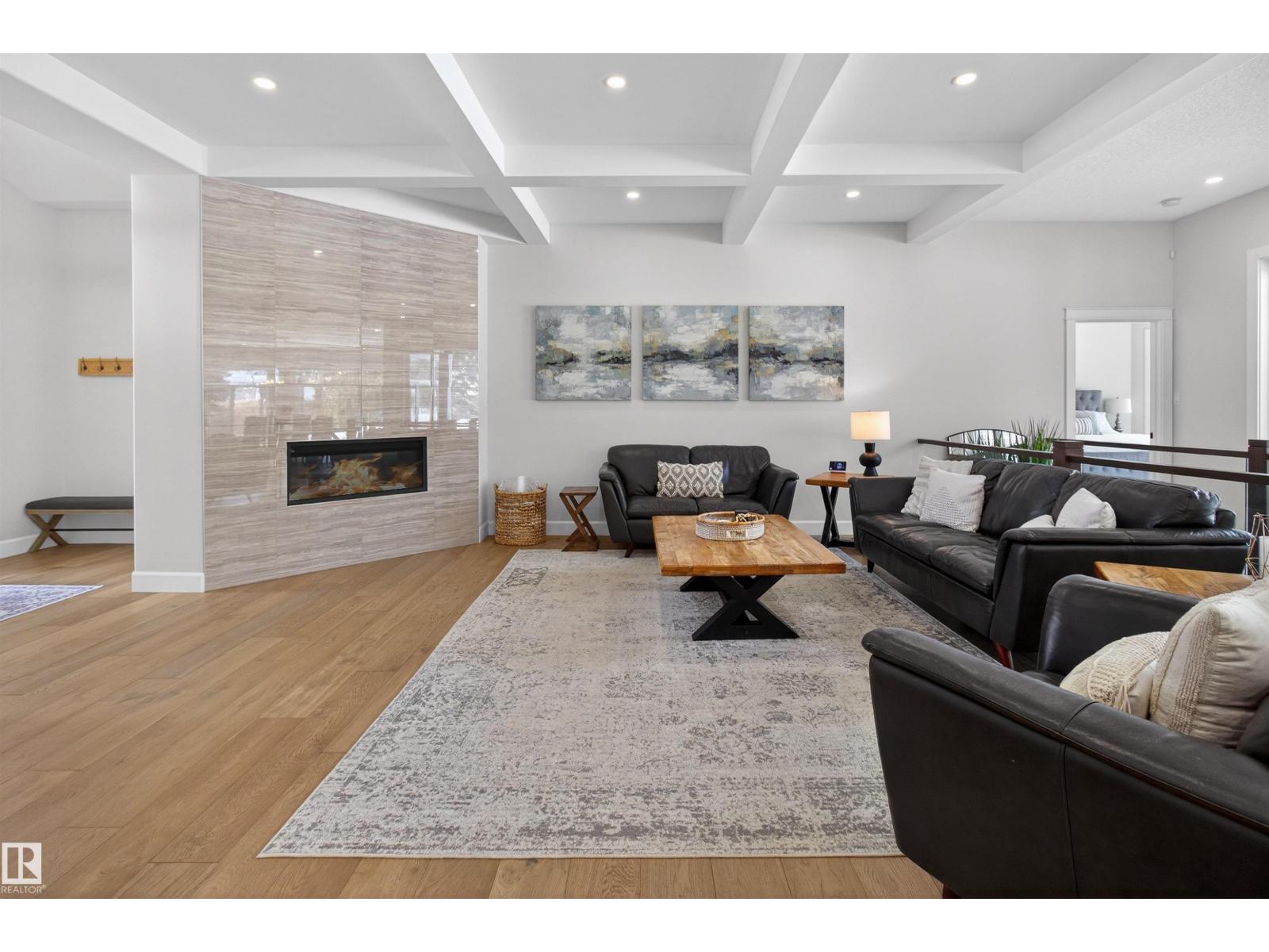 525 ESTATE DR, Sherwood Park