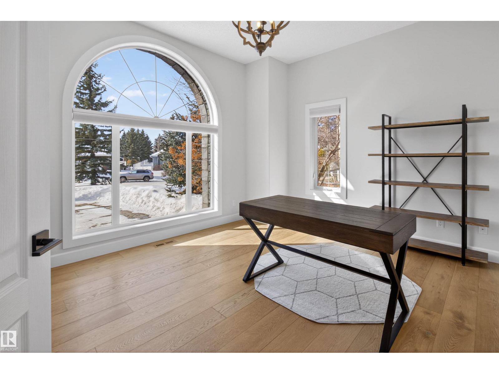 525 ESTATE DR, Sherwood Park