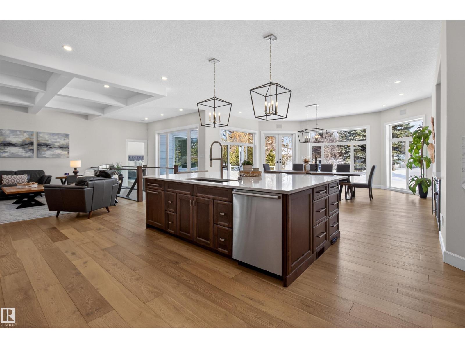 525 ESTATE DR, Sherwood Park