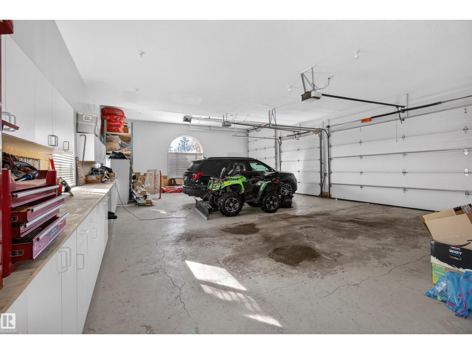 525 ESTATE DR, Sherwood Park